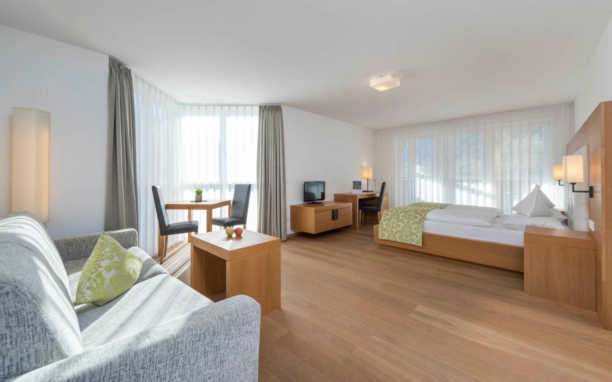 Vinschgerhof Hotel ซีลันโดร ภายนอก รูปภาพ